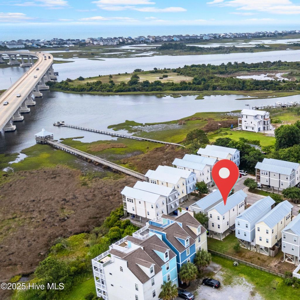 Photo of 208 Bridgeview Court, Surf City, NC 28445 (MLS # 100510731)