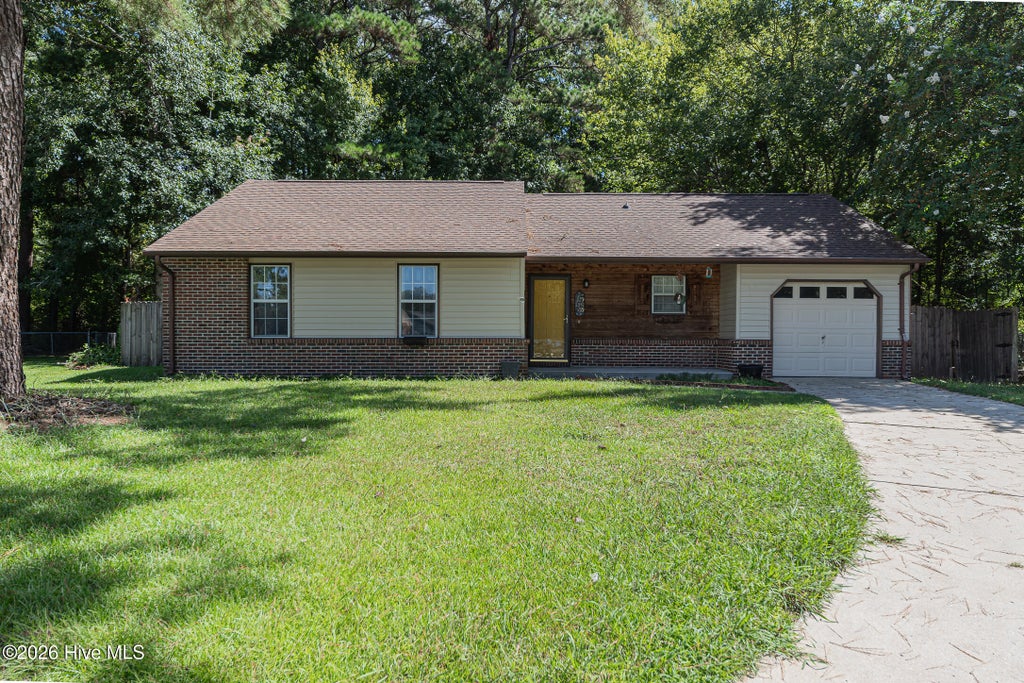 Photo of 506 Sarah Court, Jacksonville, NC 28540 (MLS # 100602761)
