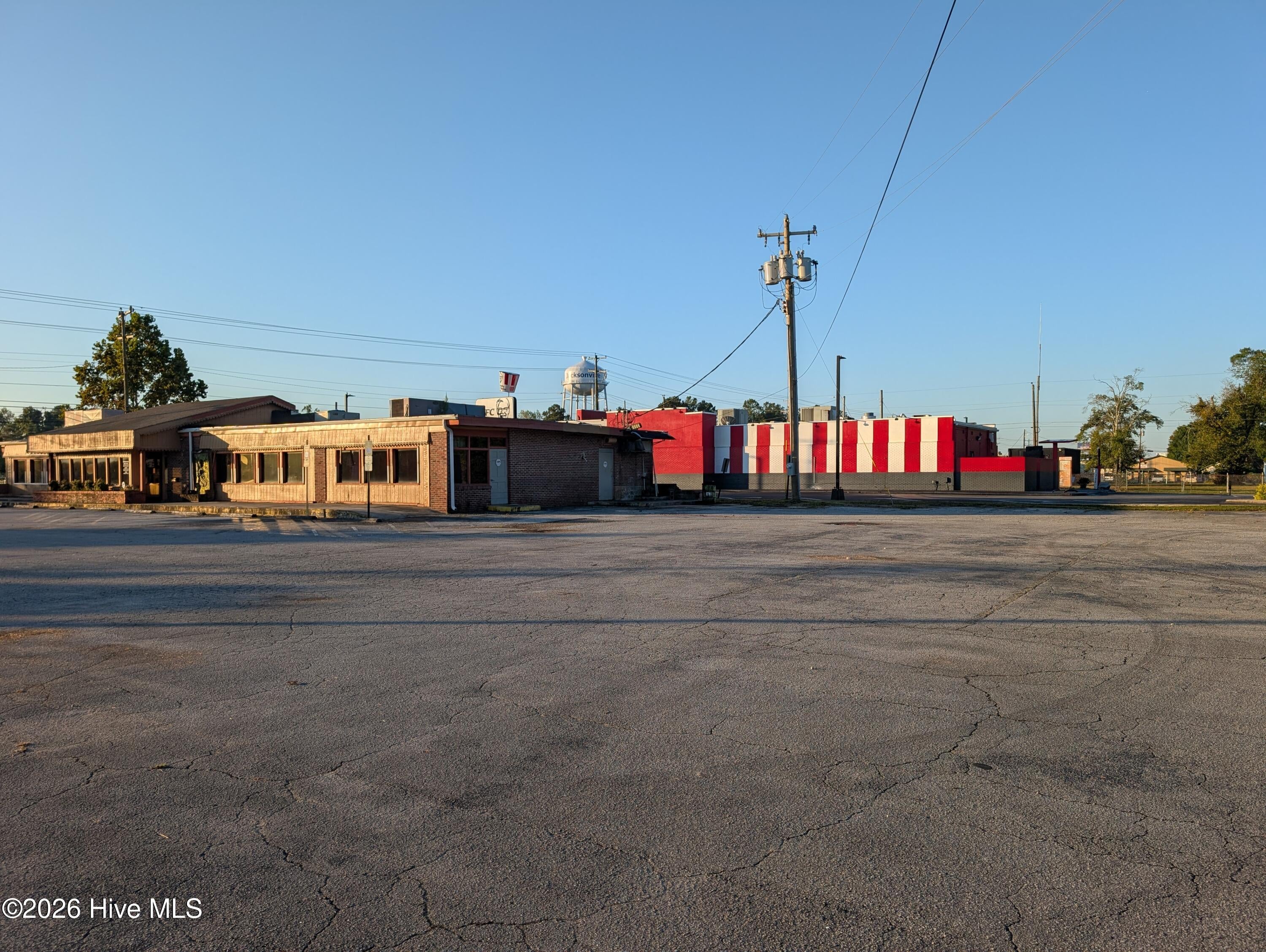 1215 N Marine Boulevard