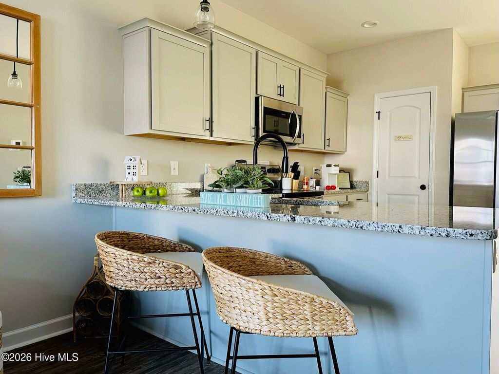 Photo of 8 Catalina Circle, Swansboro, NC 28584 (MLS # 100562215)