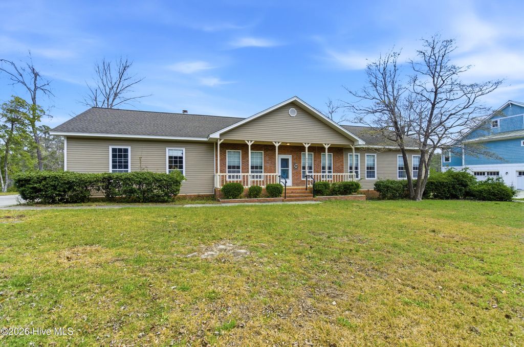 Photo of 632 Ravenswood Road, Hampstead, NC 28443 (MLS # 100562679)