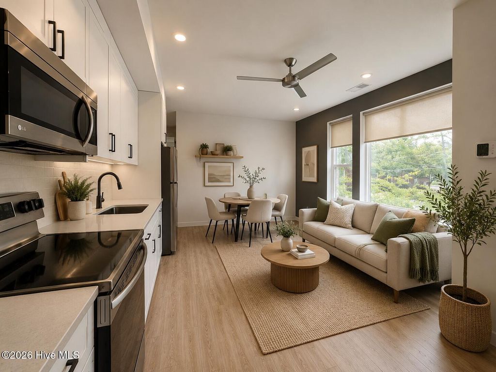 Photo of 919 Castle Street #202, Wilmington, NC (MLS # 100572839)