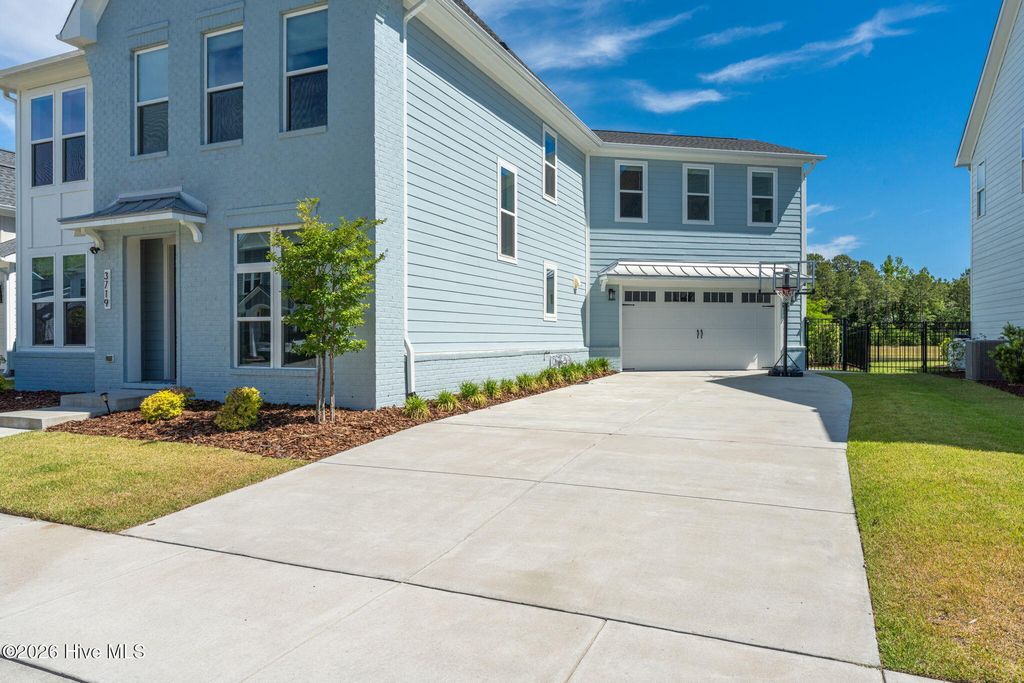 Photo of 3719 Mason Port Drive, Wilmington, NC 28409 (MLS # 100573634)
