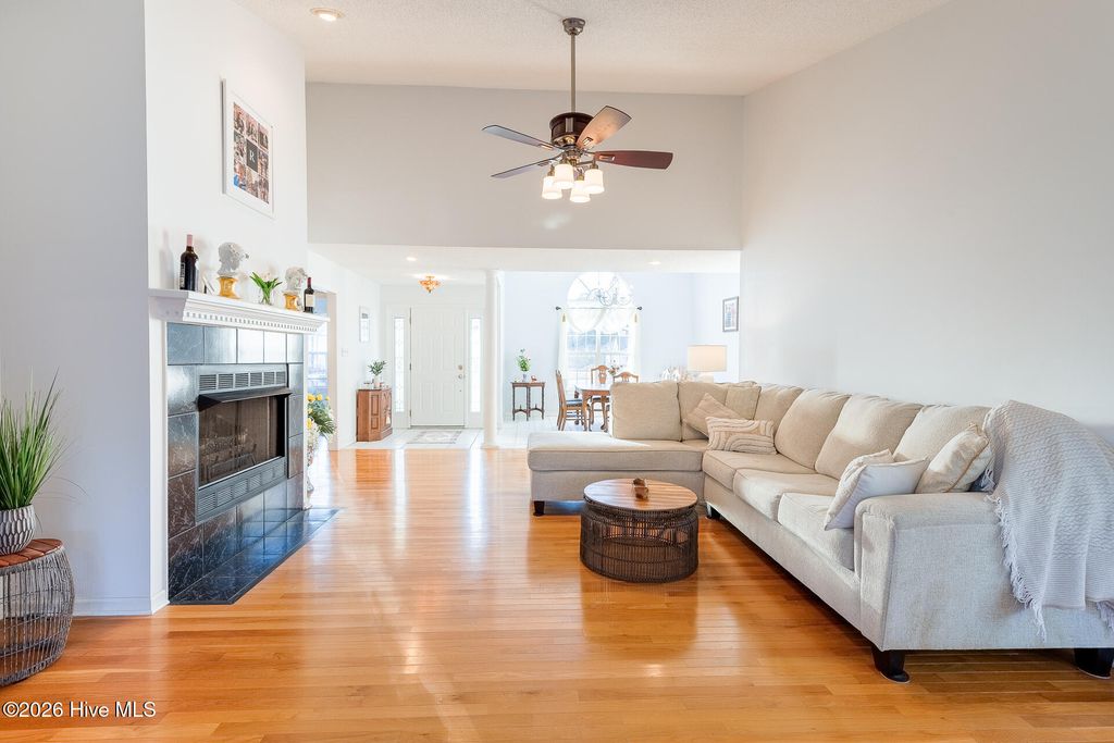 Photo of 208 Eighth Street, New Bern, NC 28560 (MLS # 100549831)