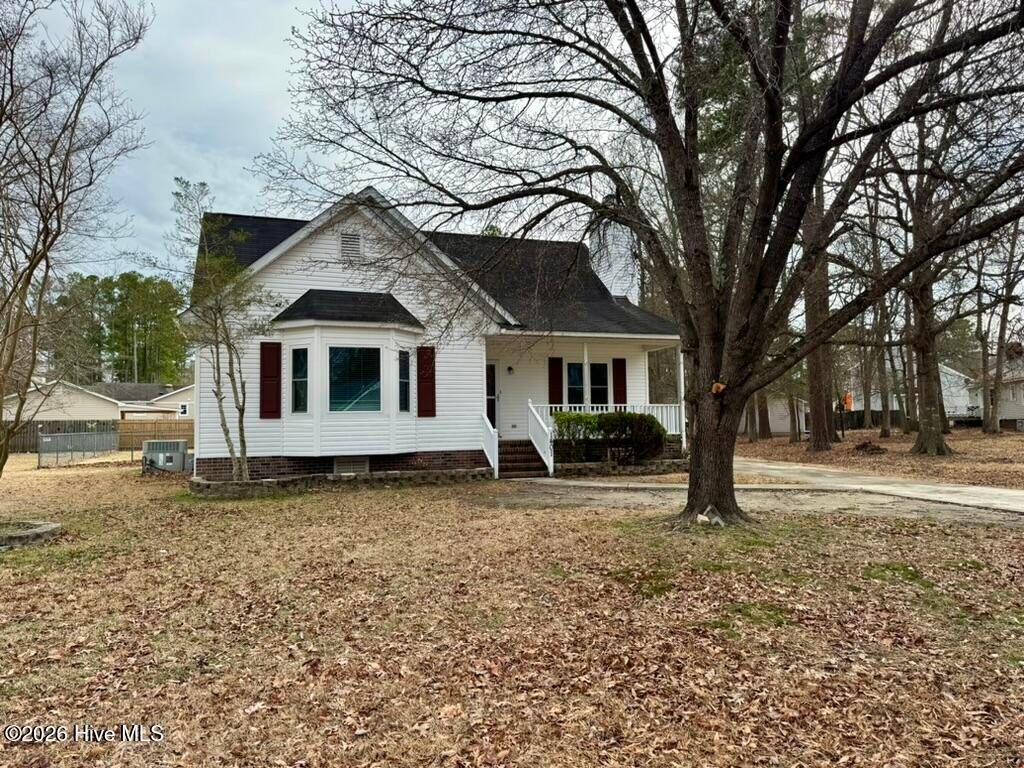 Photo of 1401 Bridgeton Road, Rocky Mount, NC 27804 (MLS # 100556385)