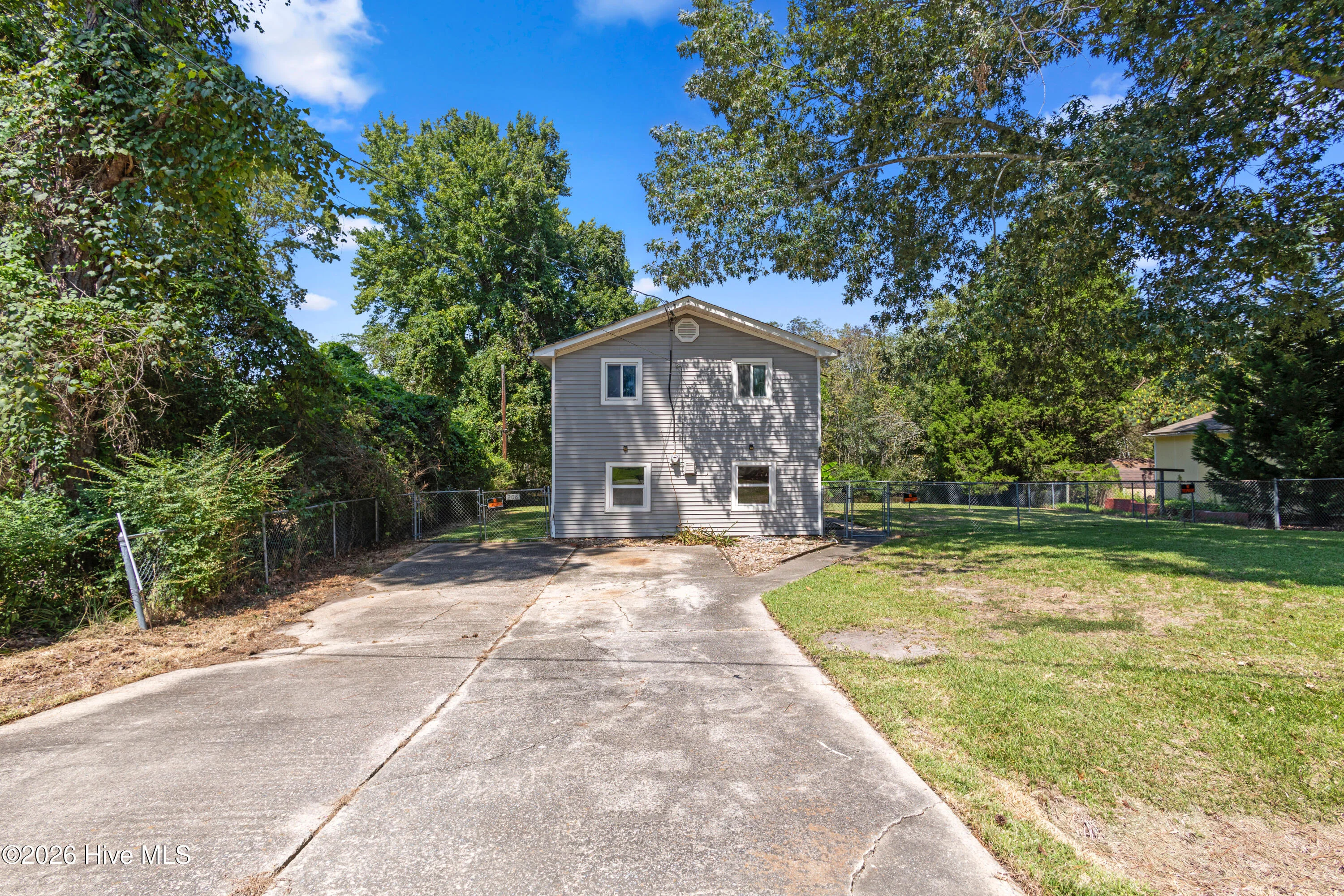 208 Bluegill Circle