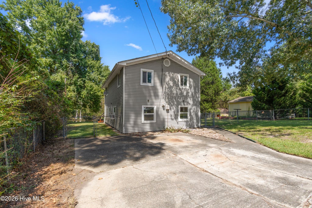 Photo of 208 Bluegill Circle, Edenton, NC 27932 (MLS # 100601290)