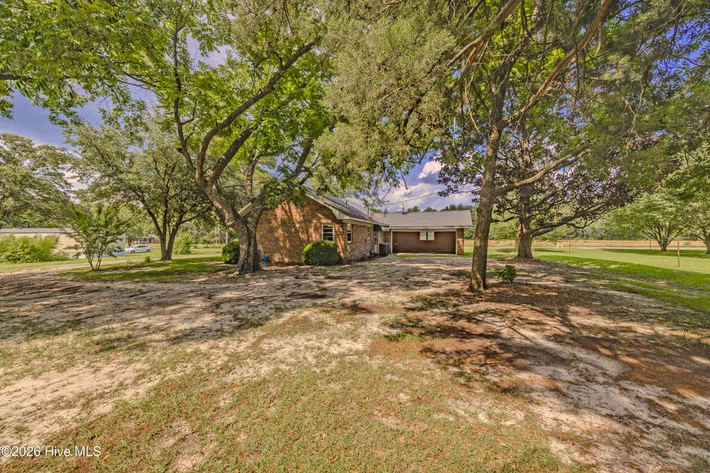 Photo of 298 Cypress Creek Road, Wallace, NC 28466 (MLS # 100598293)