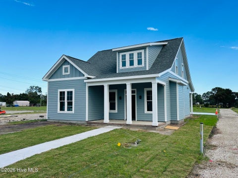 Photo of 2406 Ferabee Street, Morehead City, NC 28557 (MLS # 100608285)