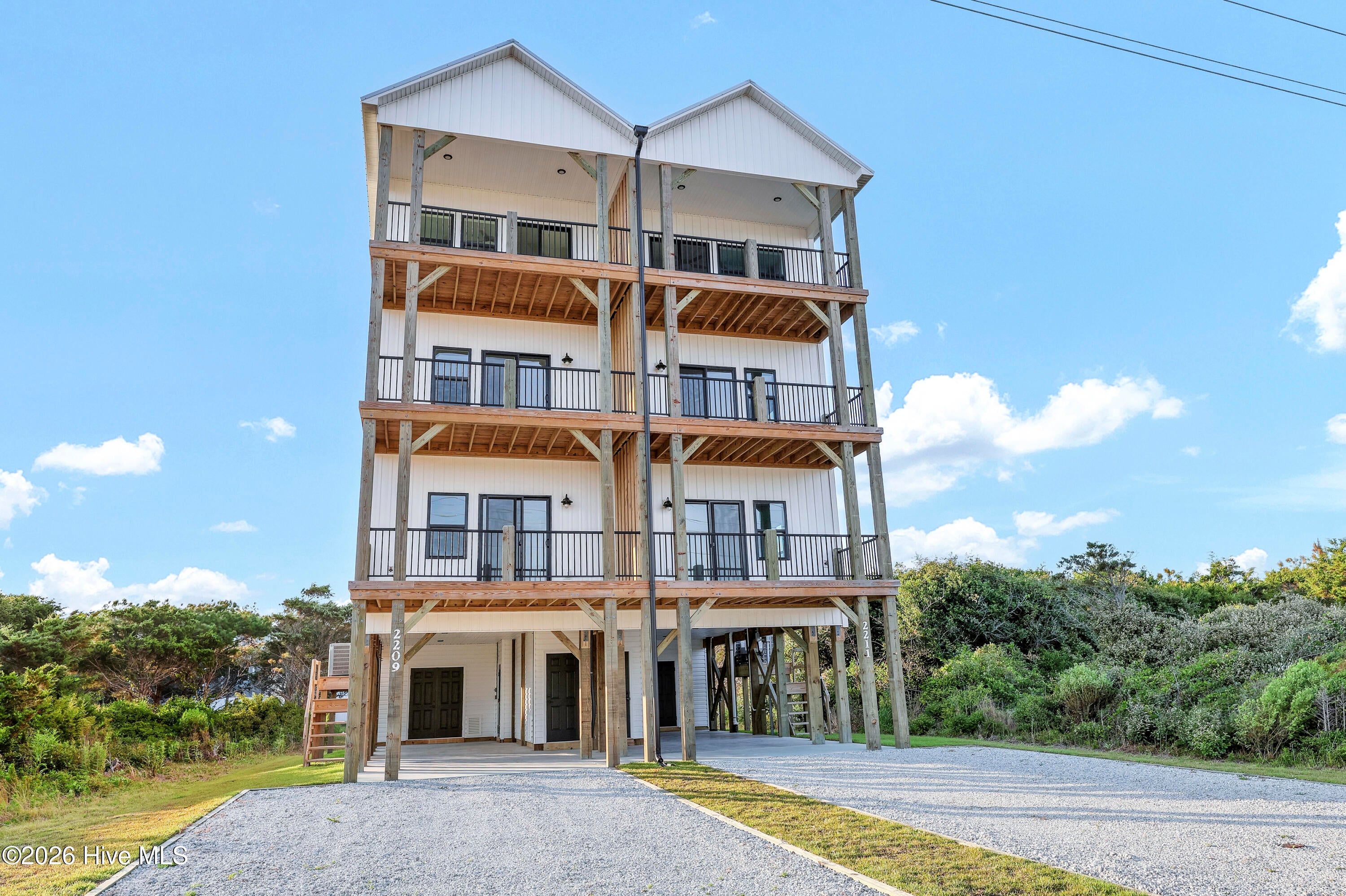 2209 New River Inlet Road 18a