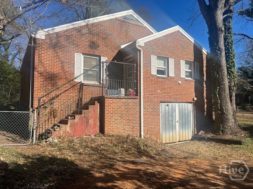 Photo of 121 Hilltop Road, Athens, GA 30605 (MLS # CL345854)