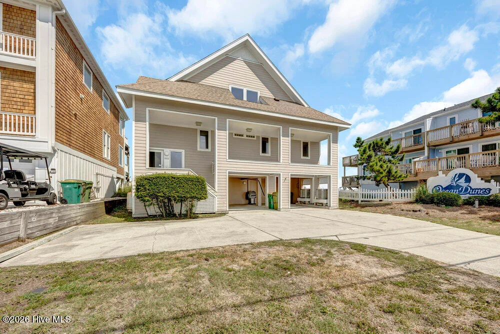 1113 Fort Fisher Boulevard S Unit (Share #10)