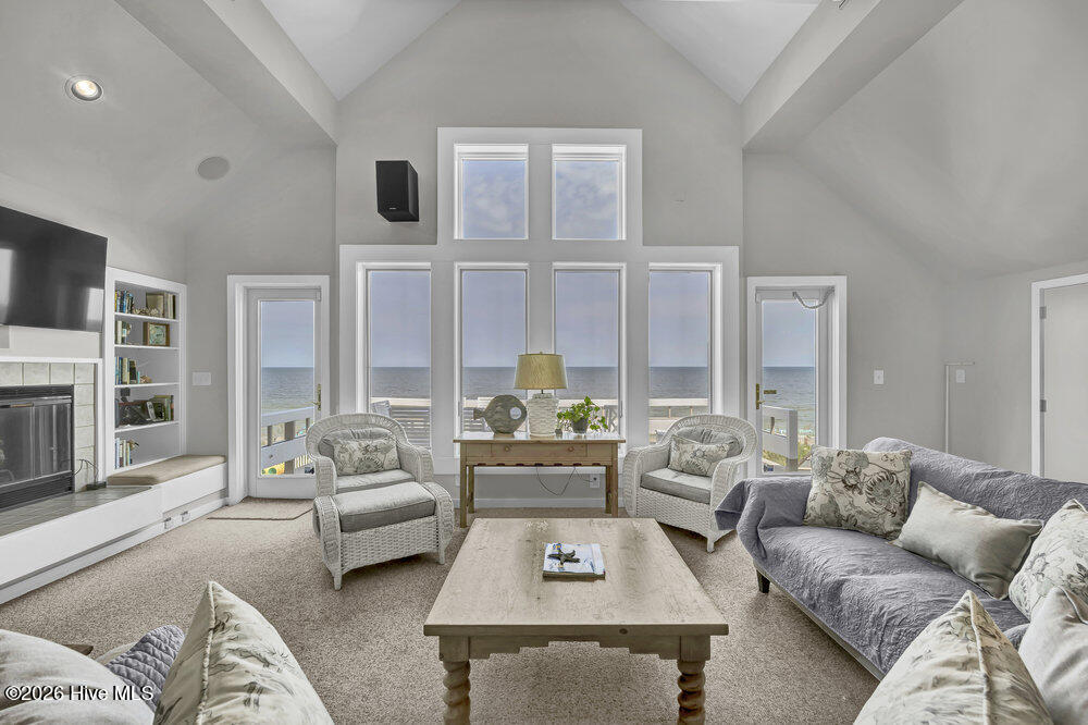 1113 Fort Fisher Boulevard S (Share #10)