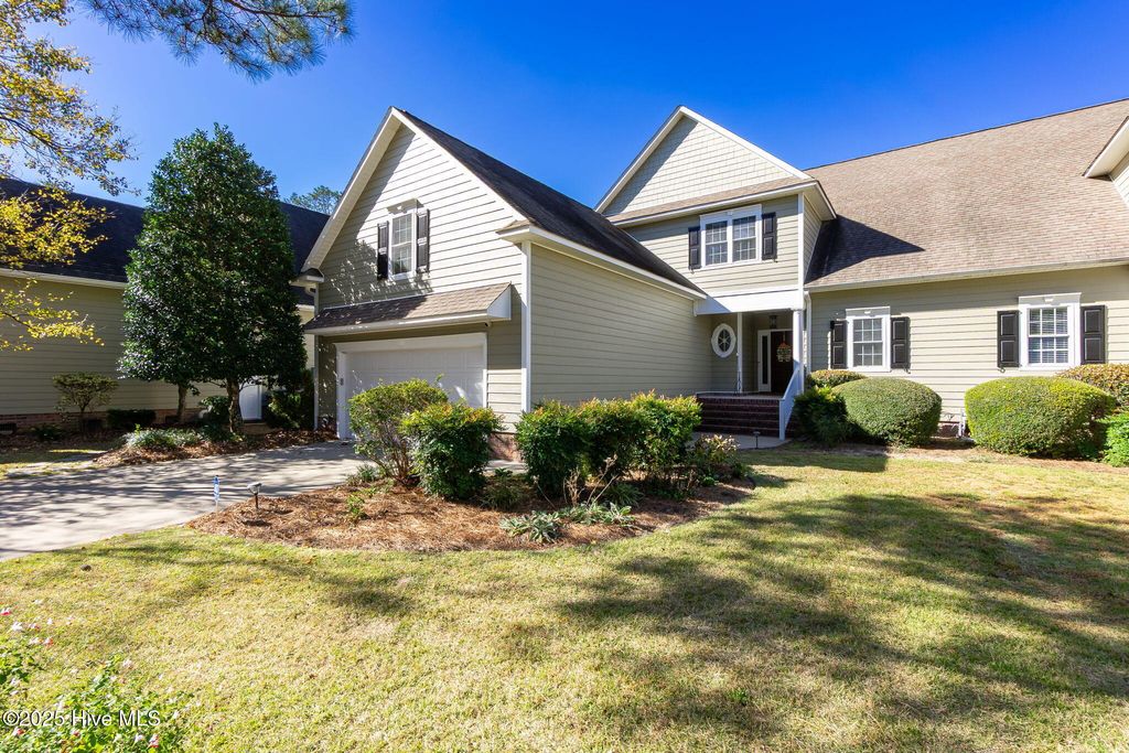 Photo of 2115 Hidden Harbor Drive, New Bern, NC 28562 (MLS # 100573510)