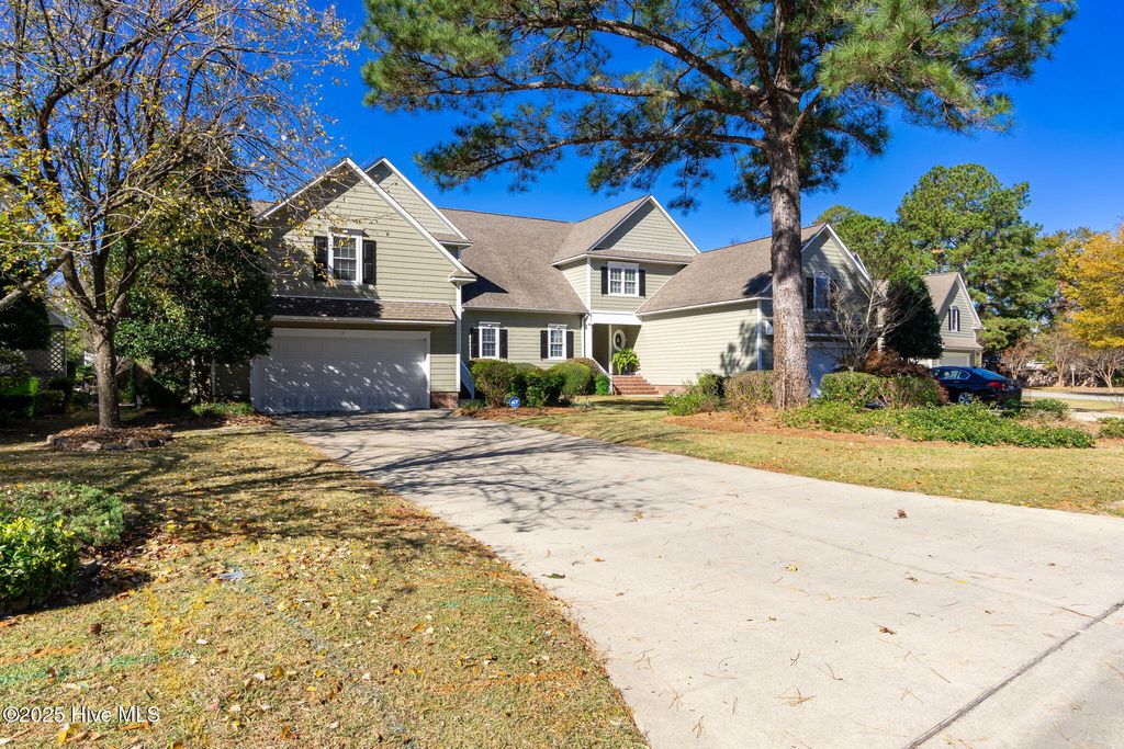 Photo of 2115 Hidden Harbor Drive, New Bern, NC 28562 (MLS # 100573510)