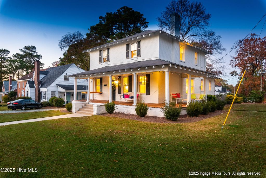 Photo of 807 E 3rd Street, Greenville, NC 27858 (MLS # 100544198)