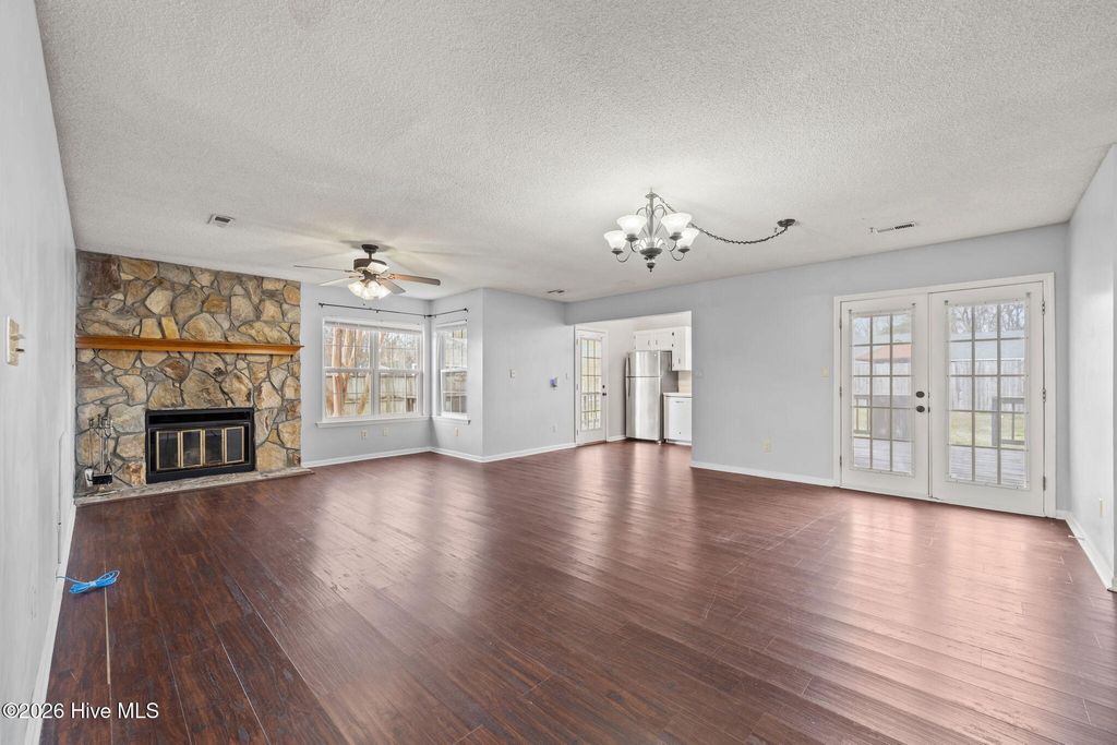 Photo of 205 Pollard Drive, Jacksonville, NC 28540 (MLS # 100558398)