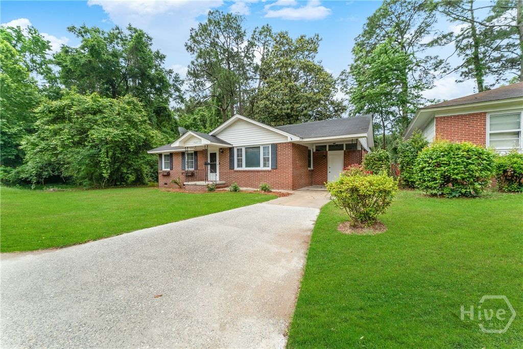Photo of 1547 E 52nd Street, Savannah, GA 31404 (MLS # SA355622)