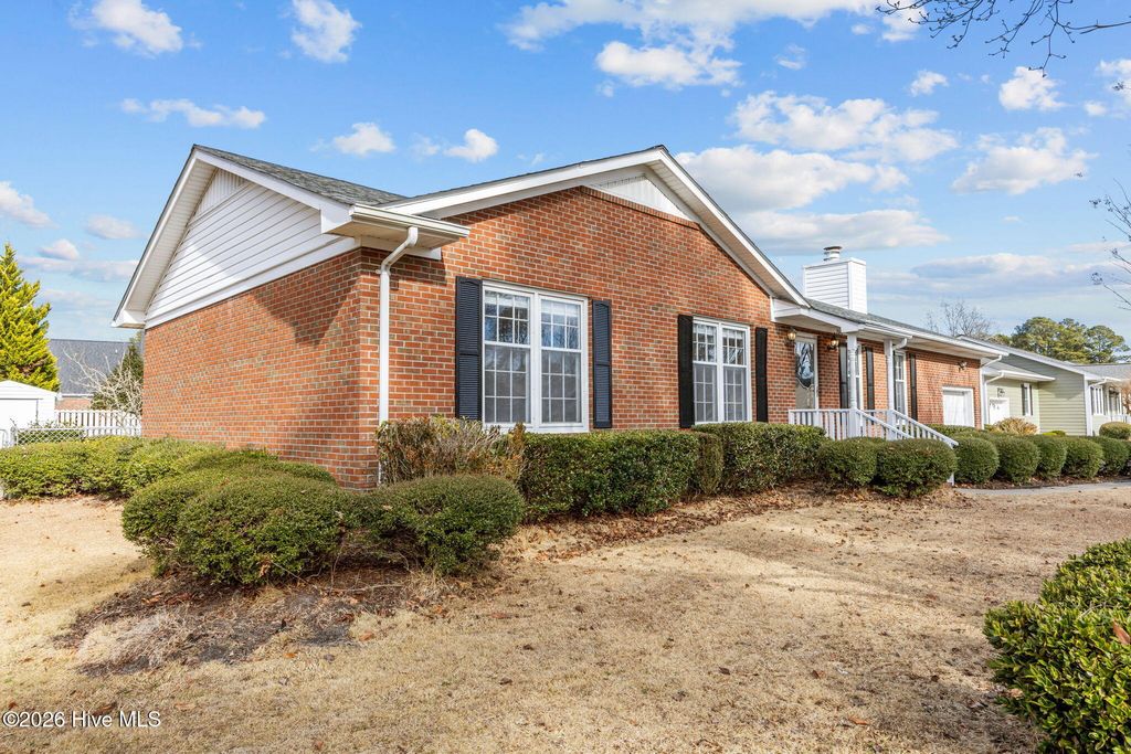 Photo of 2608 Northwoods Drive, Jacksonville, NC 28540 (MLS # 100550473)