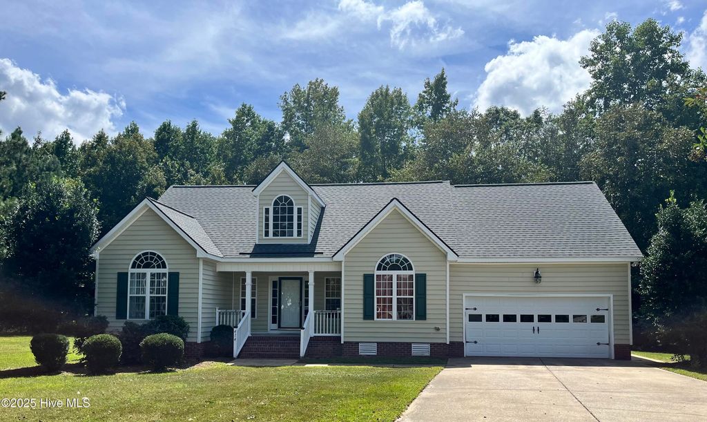 Photo of 414 Ash Lily Court, Nashville, NC 27856 (MLS # 100524975)