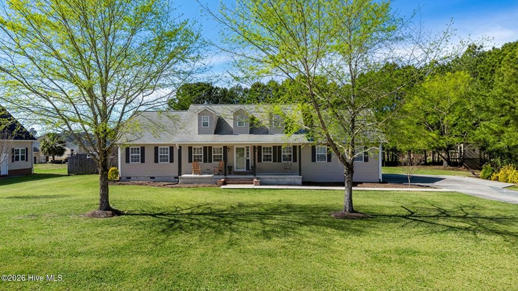 Photo of 215 Larilin Drive, Whiteville, NC 28472 (MLS # 100555343)