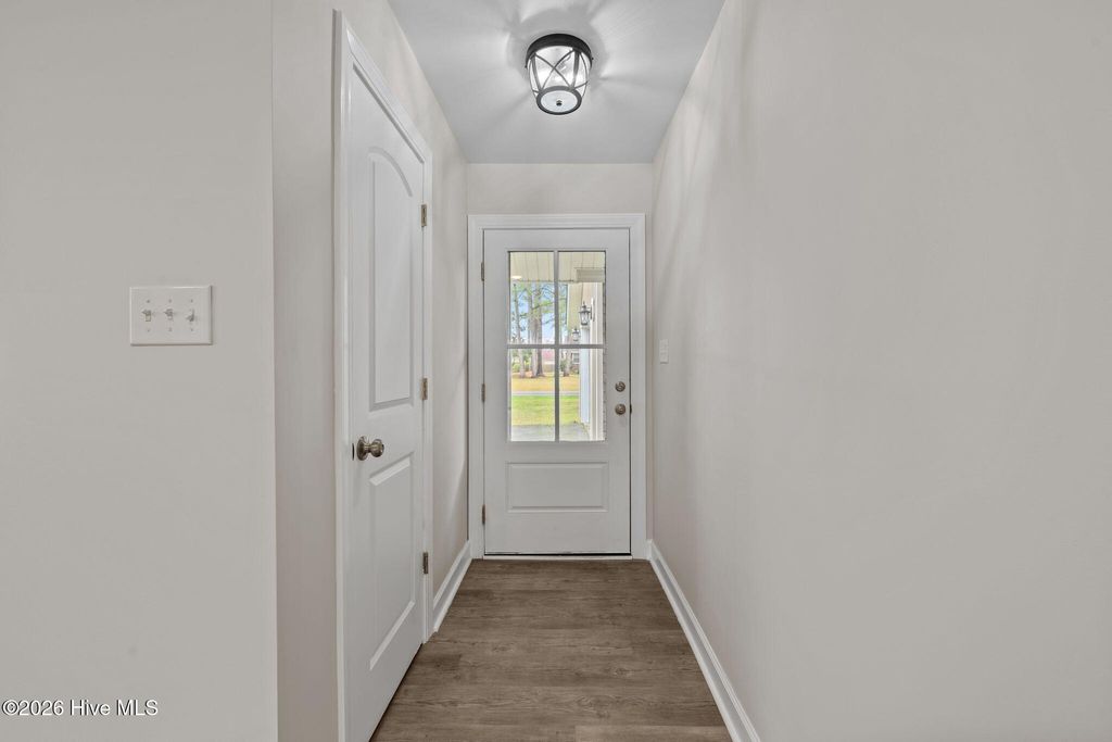 Photo of 707 Plantation Drive, New Bern, NC 28562 (MLS # 100559250)