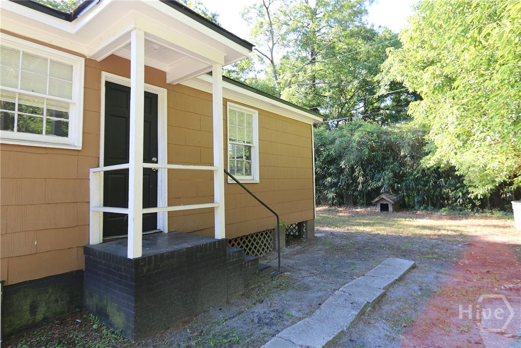 Photo of 2309 Lorraine Drive, Savannah, GA 31404 (MLS # SA355329)