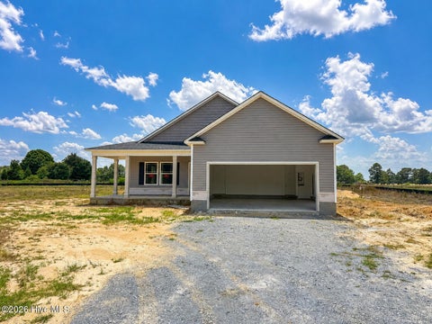 Homes For Sale - 73 Hagood Street<br/> Smithfield, NC 27577