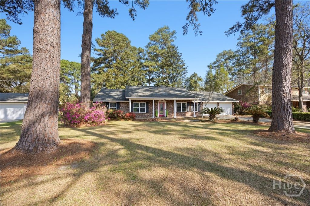 Photo of 68 Azalea Avenue, Garden City, GA 31408 (MLS # SA351158)