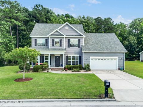 Photo of 301 Palisades Way, New Bern, NC 28560 (MLS # 100585730)