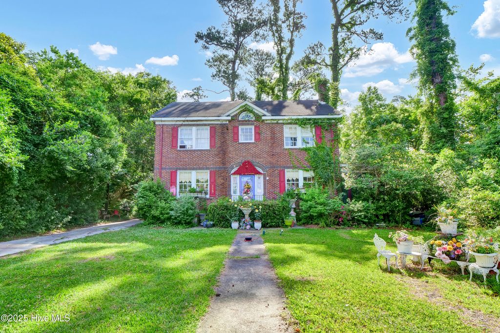 Photo of 115 Forest Hills Drive, Wilmington, NC 28403 (MLS # 100508665)
