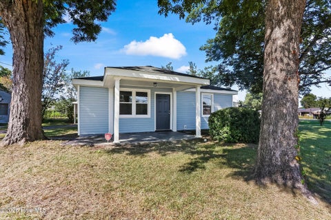 Photo of 1302 Wallace Street, Augusta, GA 30901 (MLS # 100604594)