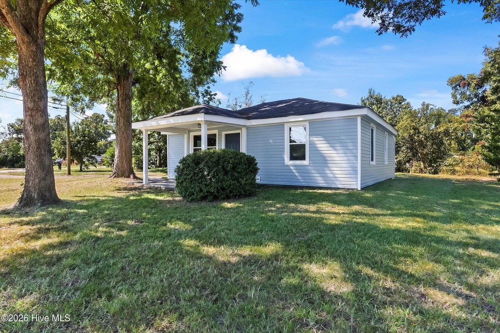 Photo of 1302 Wallace Street, Augusta, GA 30901 (MLS # 100604594)