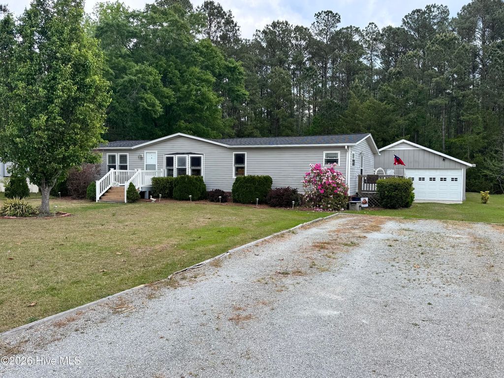 Photo of 444 Old Church Road, Swansboro, NC 28584 (MLS # 100569300)
