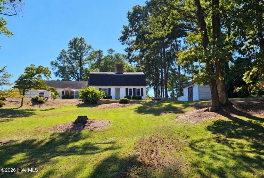 Photo of 206 Woodland Drive, Clinton, NC 28328 (MLS # 100607233)