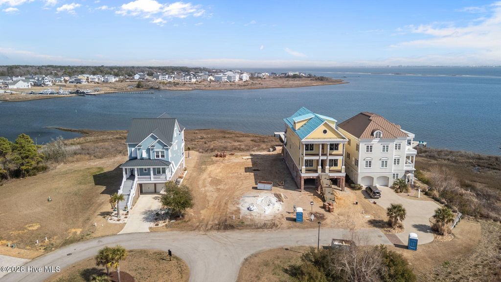 Photo of 125 Greenhill Place, Newport, NC 28570 (MLS # 100558759)