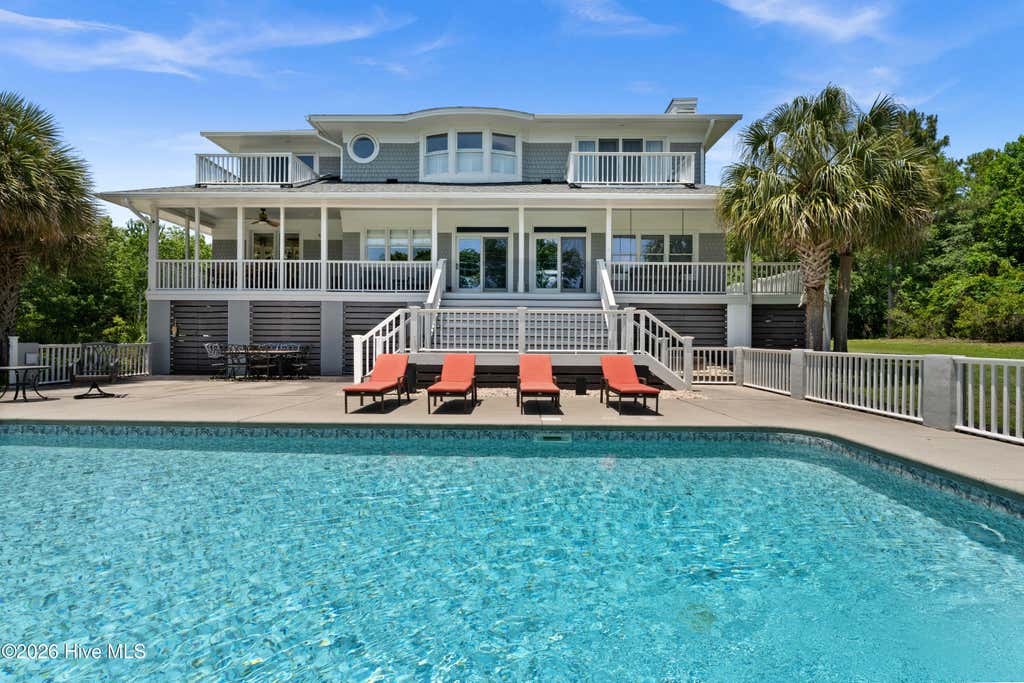 Photo of 106 Waterway Trail, Hampstead, NC 28443 (MLS # 100579496)
