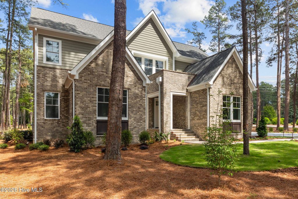 Photo of 62 McMichael Drive, Pinehurst, NC 28374 (MLS # 100570566)