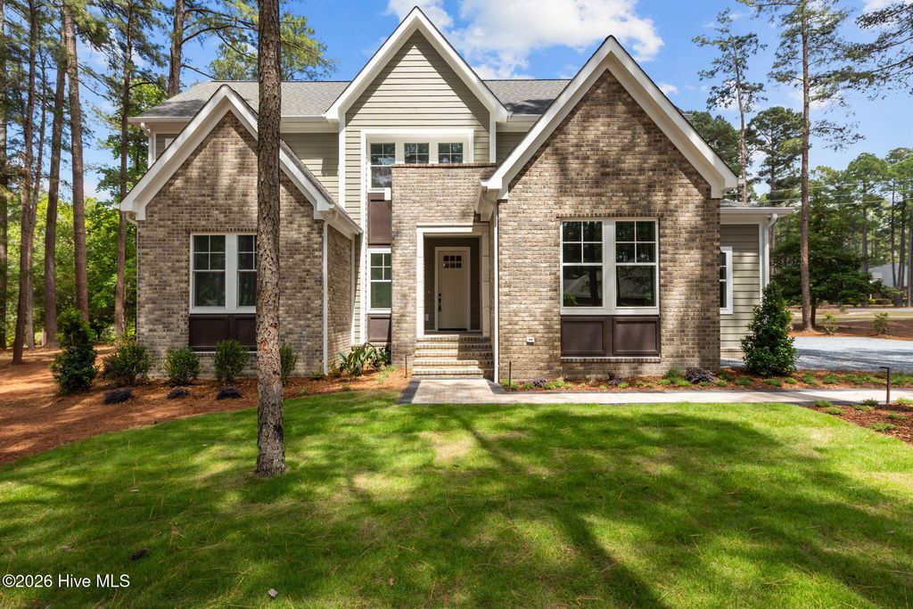 Photo of 62 McMichael Drive, Pinehurst, NC 28374 (MLS # 100570566)