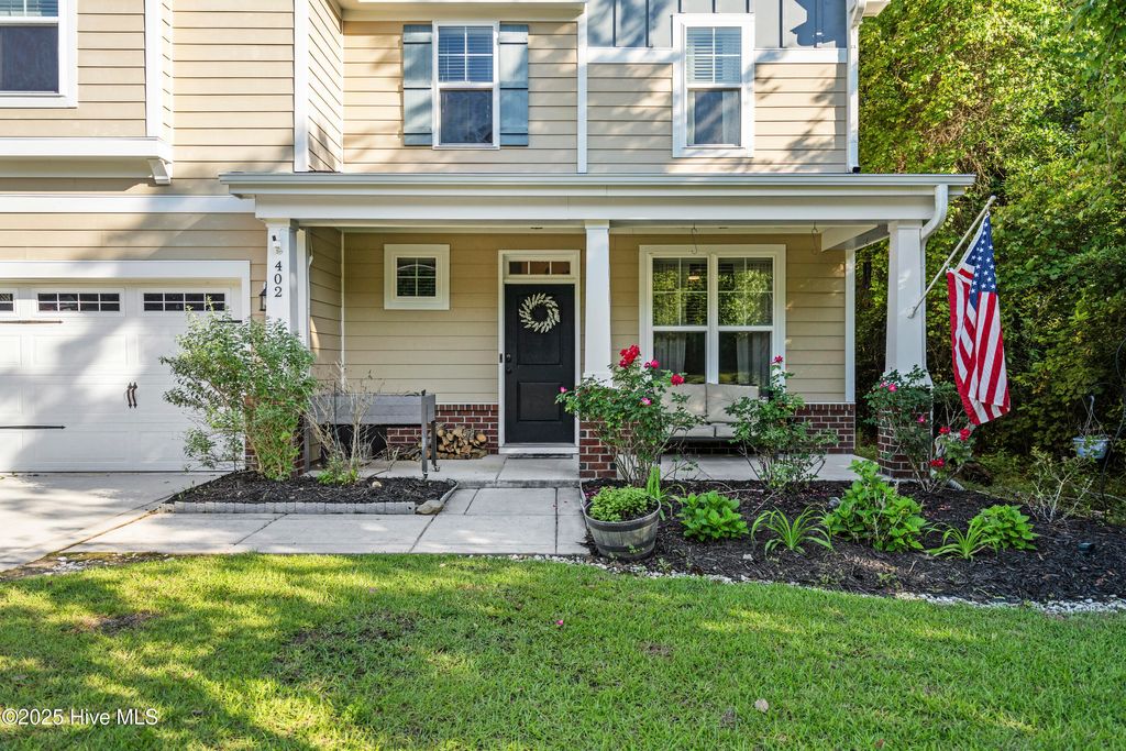 Photo of 402 Canvasback Lane, Sneads Ferry, NC 28460 (MLS # 100506329)