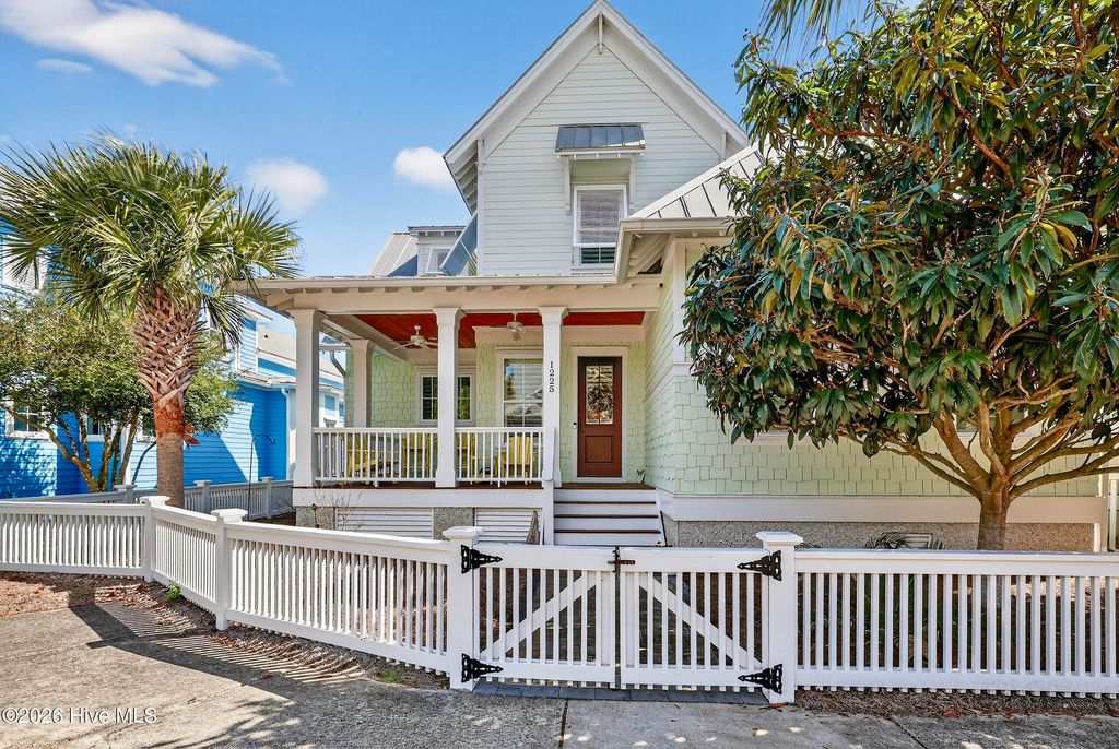 Photo of 1225 Searay Lane, Carolina Beach, NC 28428 (MLS # 100559035)