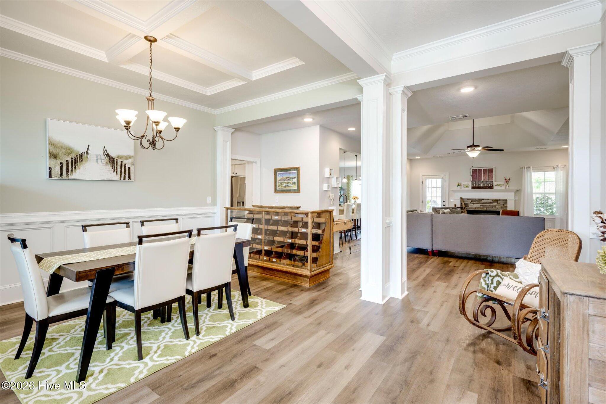 848 Lynbrook Court
