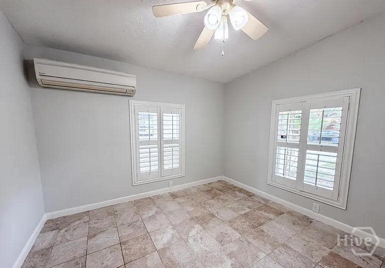 Photo of 5655 KIMBRELL Drive S DR, Jacksonville, FL 32226 (MLS # SA357516)