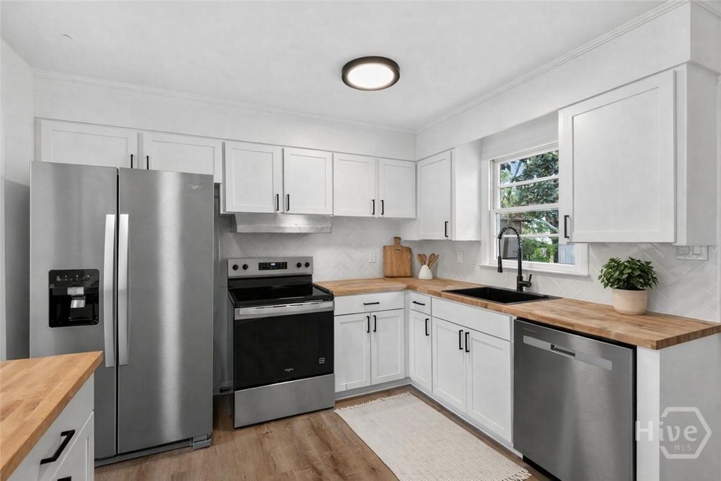 Photo of 325 Bunting Drive, Savannah, GA 31404 (MLS # SA352619)