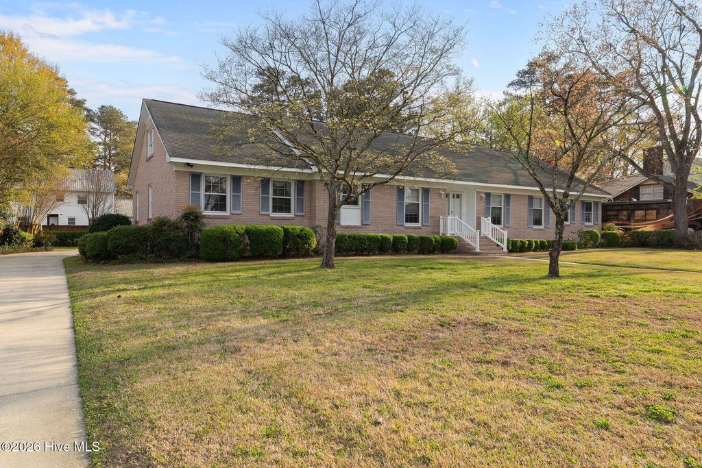 Photo of 1908 York Street, Kinston, NC 28504 (MLS # 100569131)