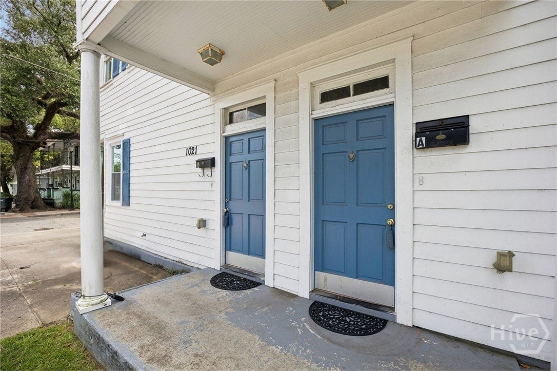 1021 E Bolton Street A & B