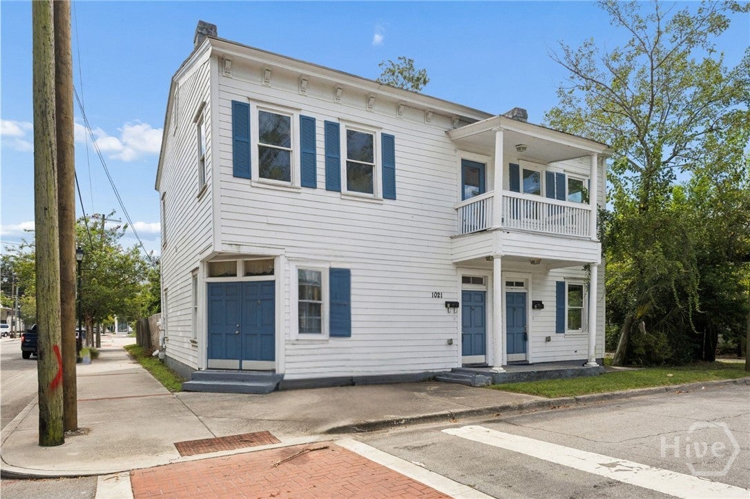 1021 E Bolton Street A & B