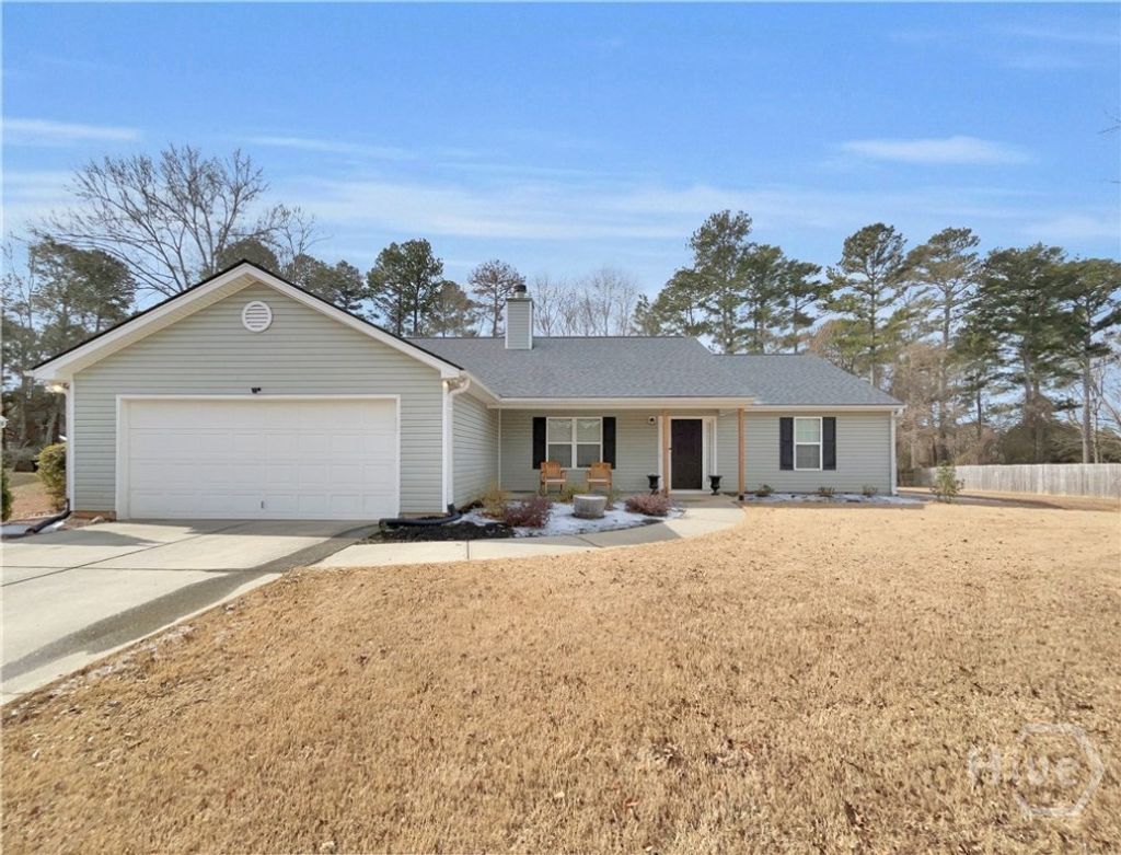Photo of 518 Vinemont Way, Auburn, GA 30011 (MLS # CL347830)