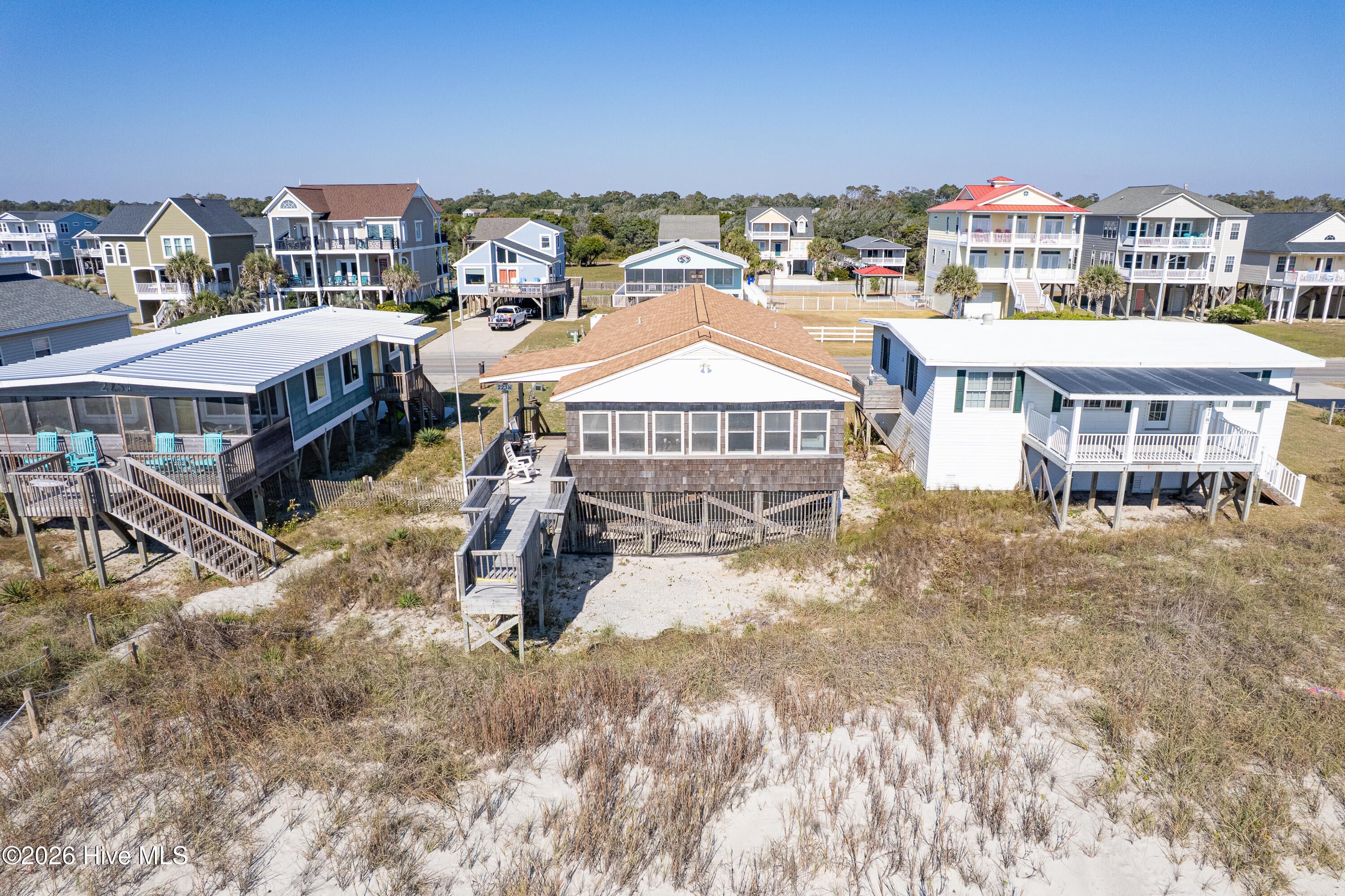 223 W Beach Drive