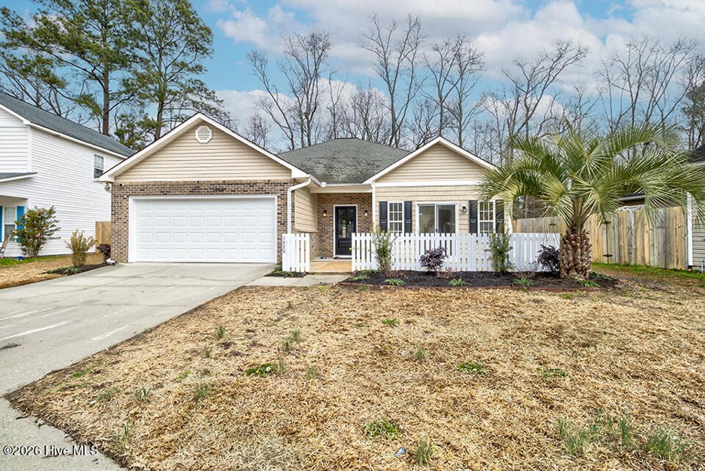 Photo of 1020 Lake Norman Lane, Leland, NC 28451 (MLS # 100553045)